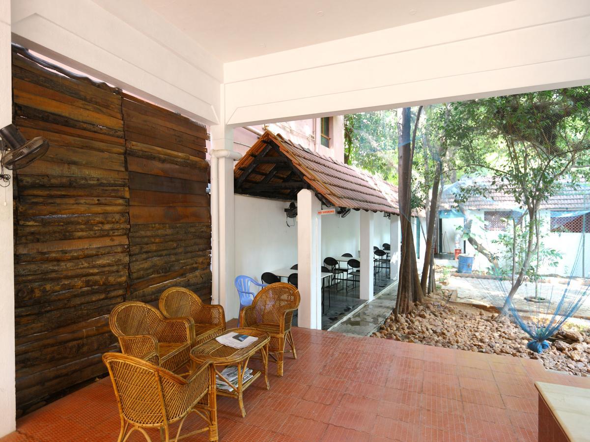 Oyo 7355 Covinille Bed & Breakfast Madurai Eksteriør bilde